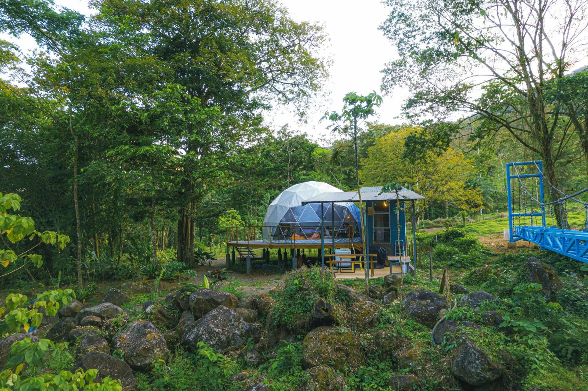 Bitzu Dome-Bijagua Riverside Glamping Exterior foto